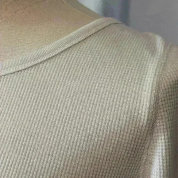 Henley Long Sleeve White Women’s Size Small. Round Neck. Old Navy. - Picture 3 of 5